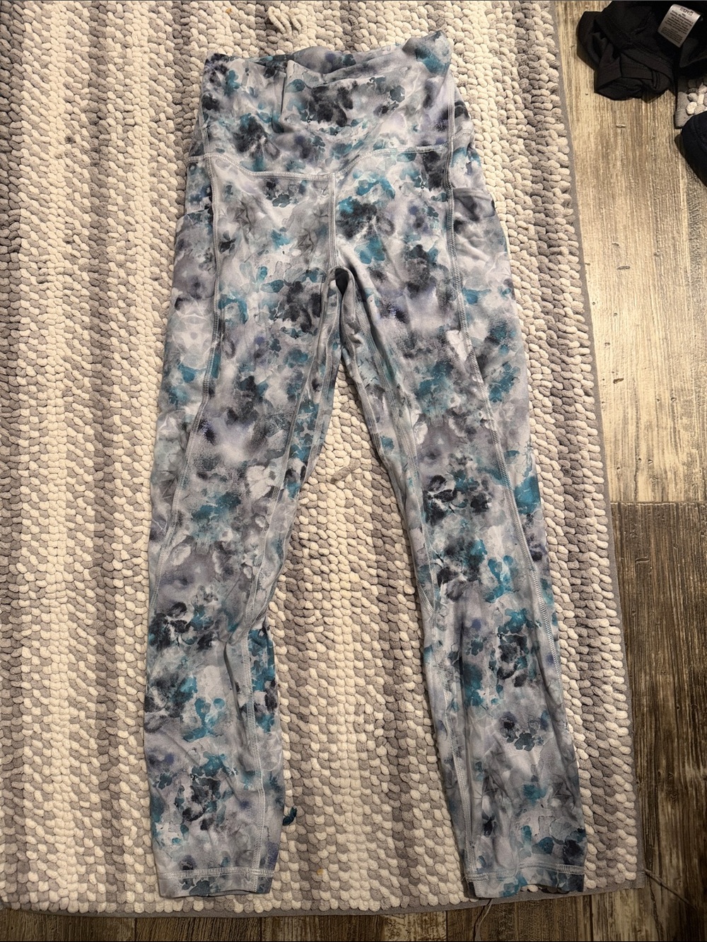 lululemon athletica Teal and Gray Watercolor Print Joggers
